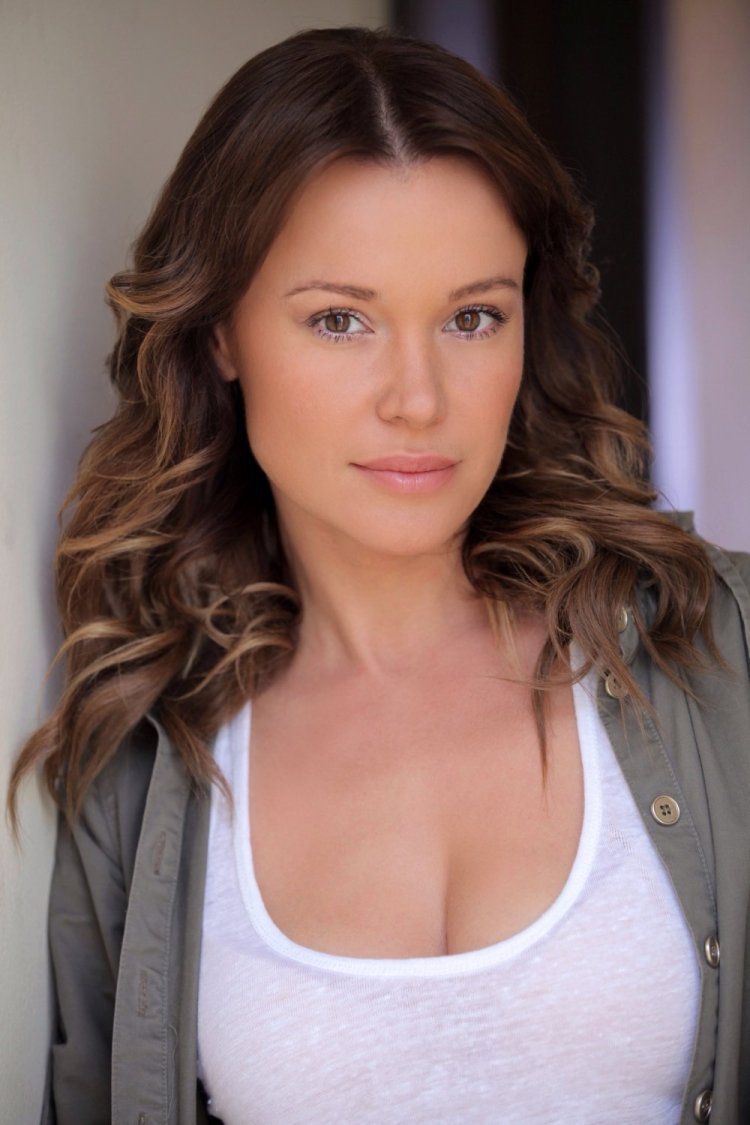 Lily Aldridge Sports illustrated 2015