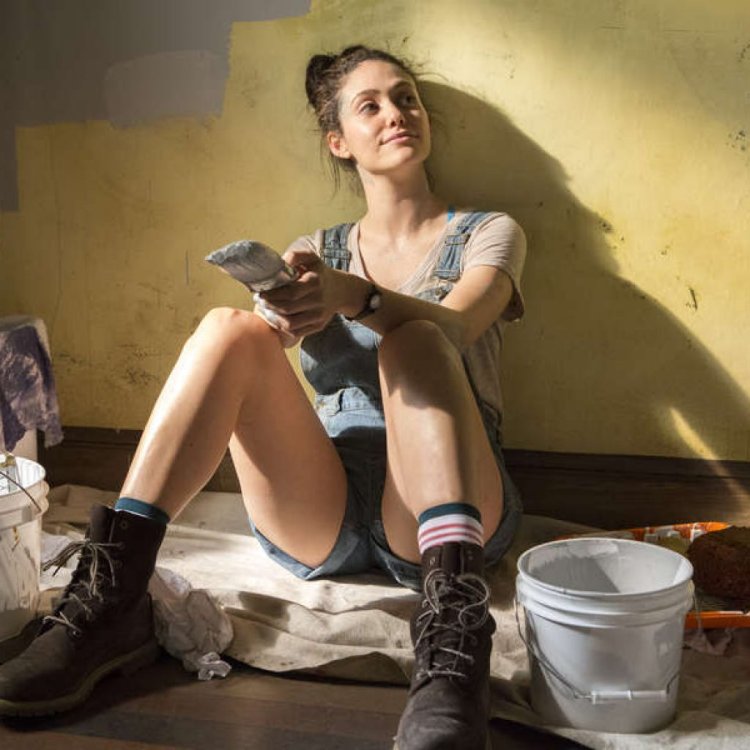 Бесстыжие Мэнди Милкович