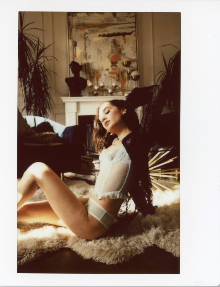 Мэнди бесстыжие