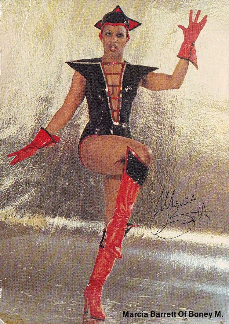 Бони м Марсия Барретт