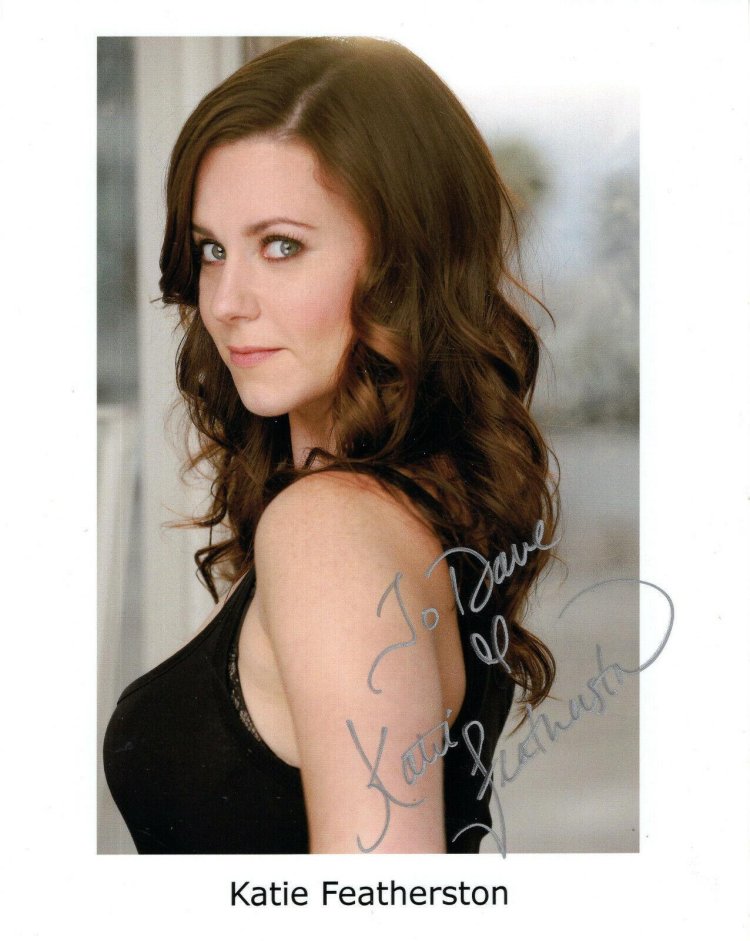 Кэти Фезерстон Паранормальное явление