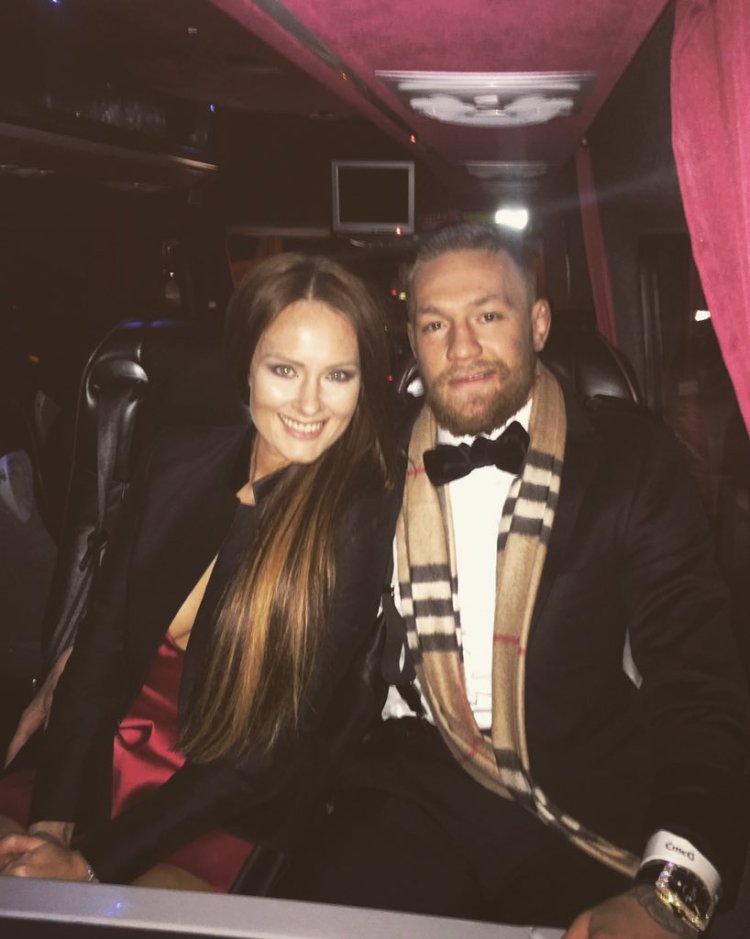 Ди Девлин hot