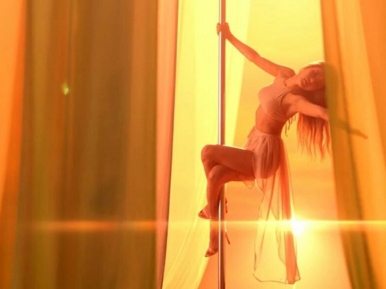 Девушка на пляже