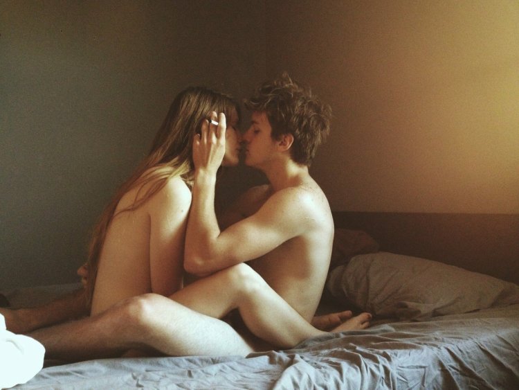 Эротические позы в постели