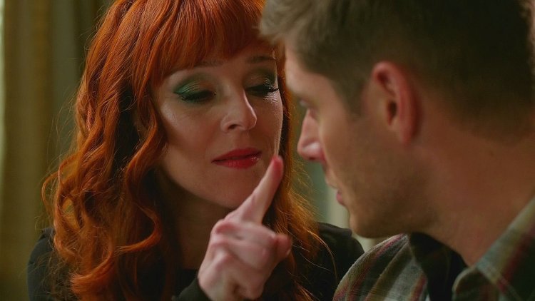 Рут Коннелл Ровена