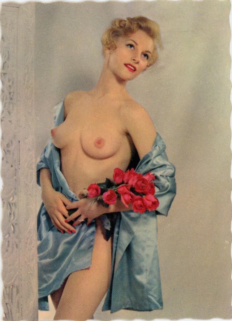 Красивые девушки ретро эро