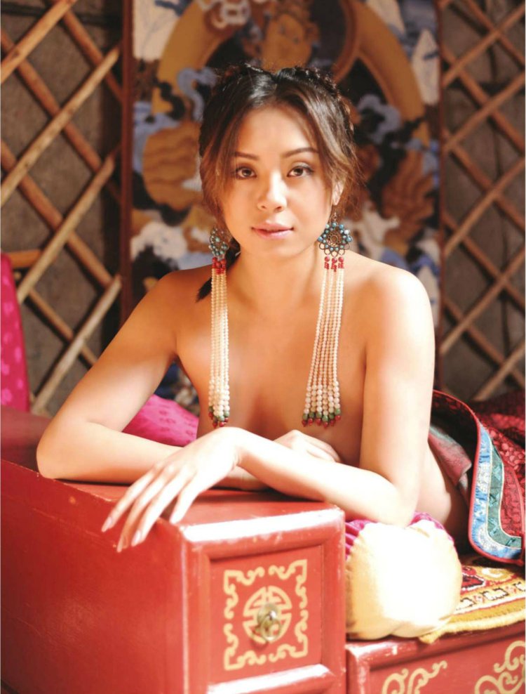 Айсурат Монголия