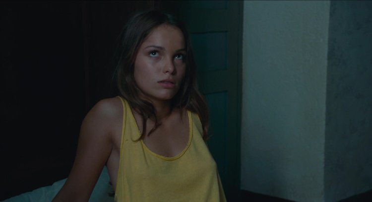 Алис Исааз Лола Ле Ланн