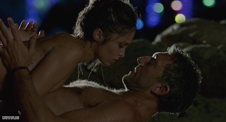 Алис Исааз Лола Ле Ланн nude