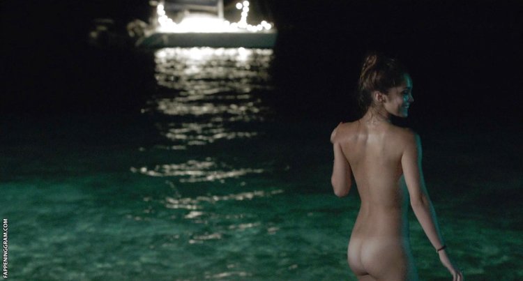 Этот неловкий момент голая лола ле ланн