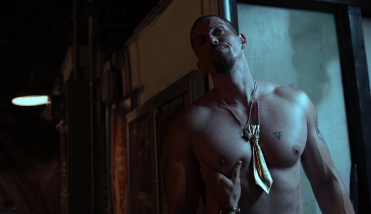 Камерон Монахэн торс