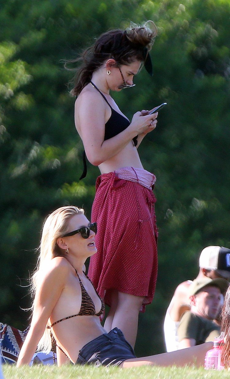 Lily James hot photos 18