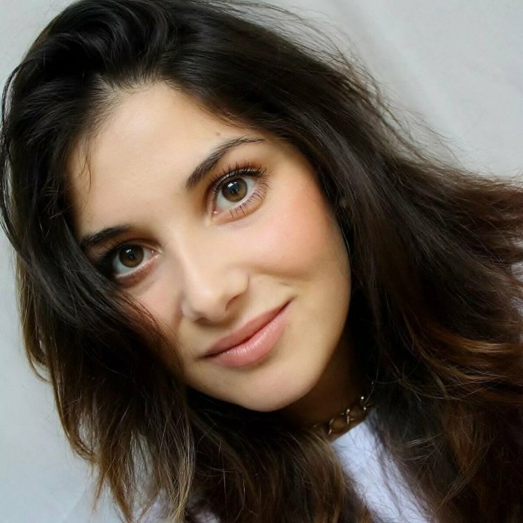 Красивые армянки