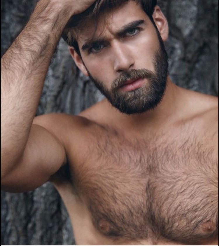 Хаири Хусеин