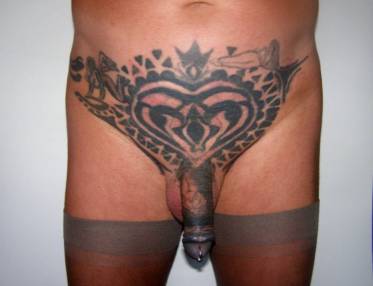 Мужские эротические тату