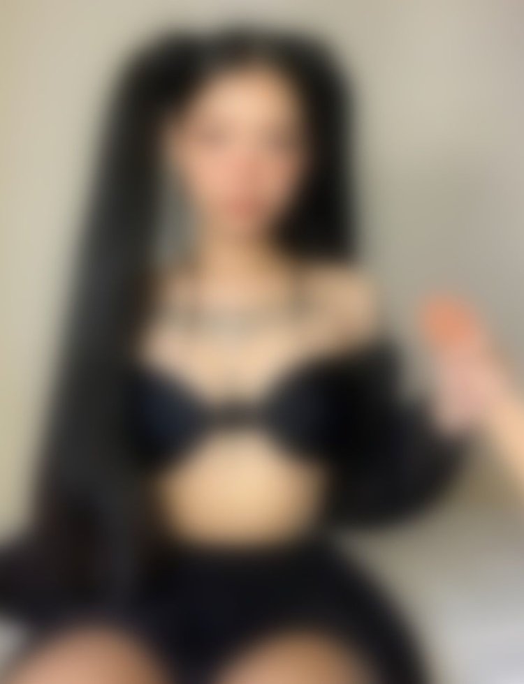 Тиктокерша Белла порч