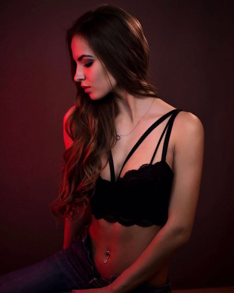 Влада Лукина слив