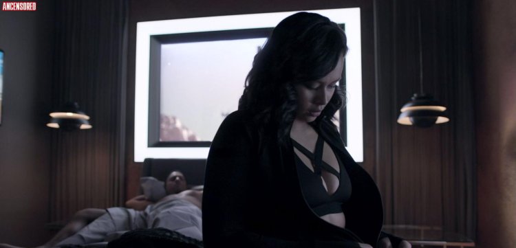 Фрэнки Адамс Максим