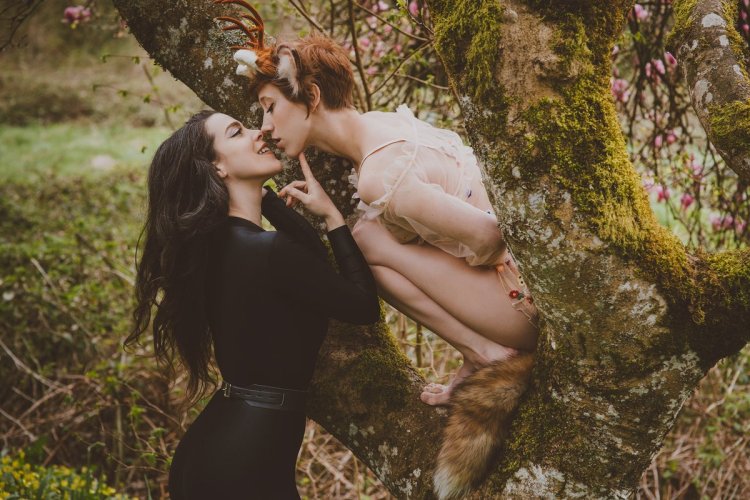 Джули Энн Эмери Декстер