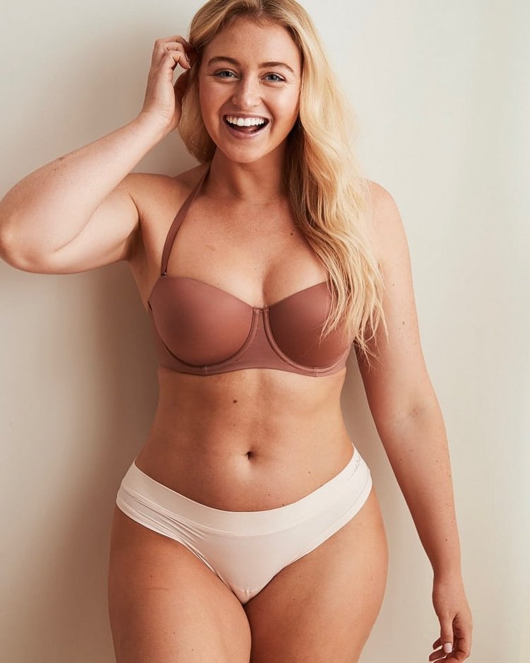 Iskra lawrence в нижнем белье
