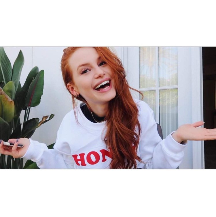 Тони Шерил Ривердейл актриса