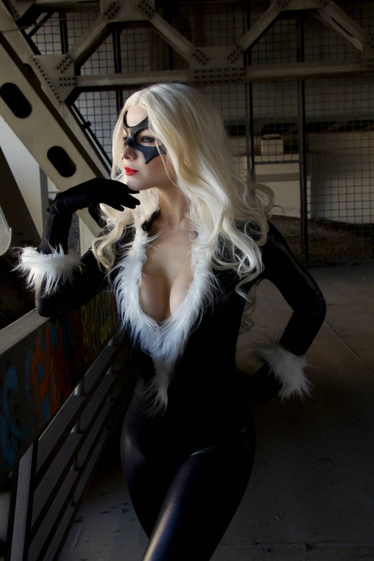 Женщина кошка косплей фут фетиш