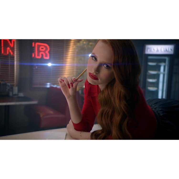 Тони из ривердейла голая