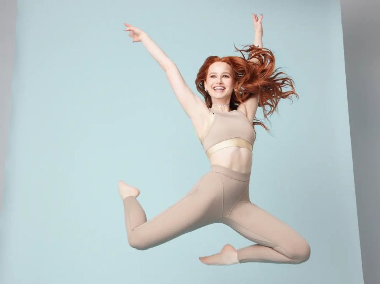 Кей Джей апа голый Ривердейл