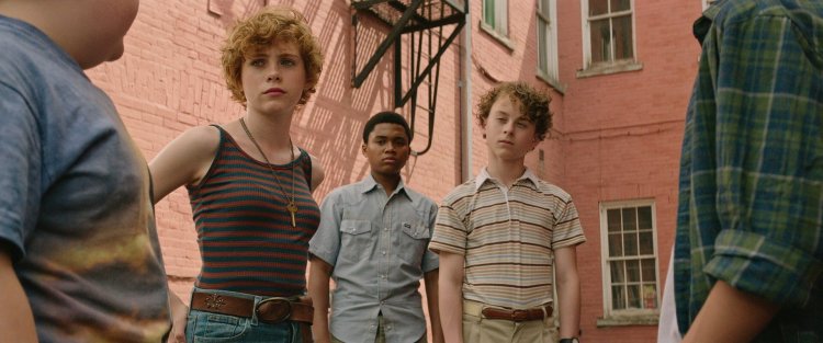 София Лиллис горячие фигура