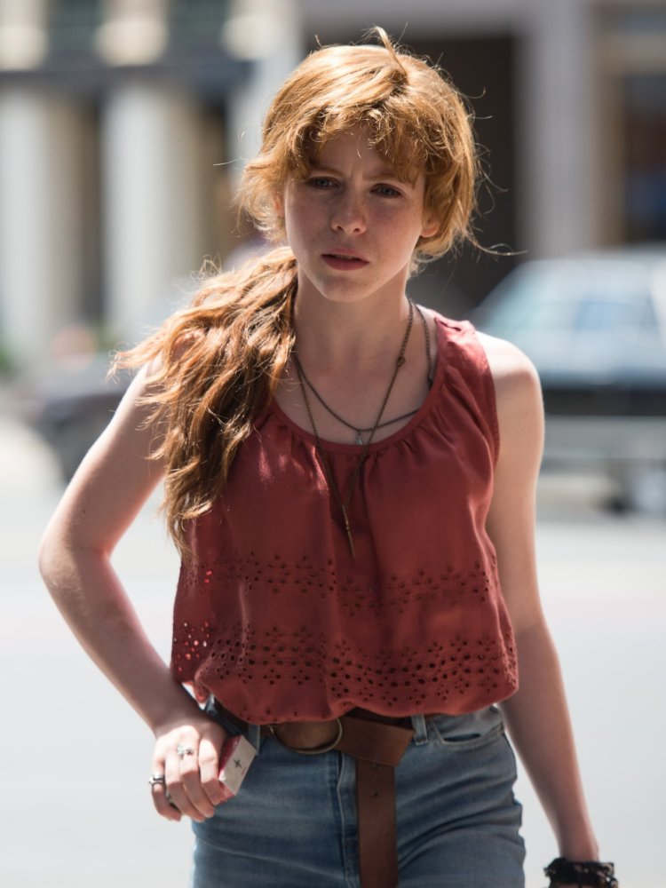 Беверли марш джессика честейн