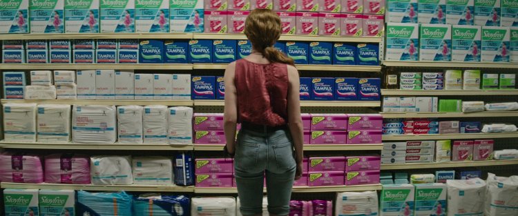 София Лиллис оно в купальнике