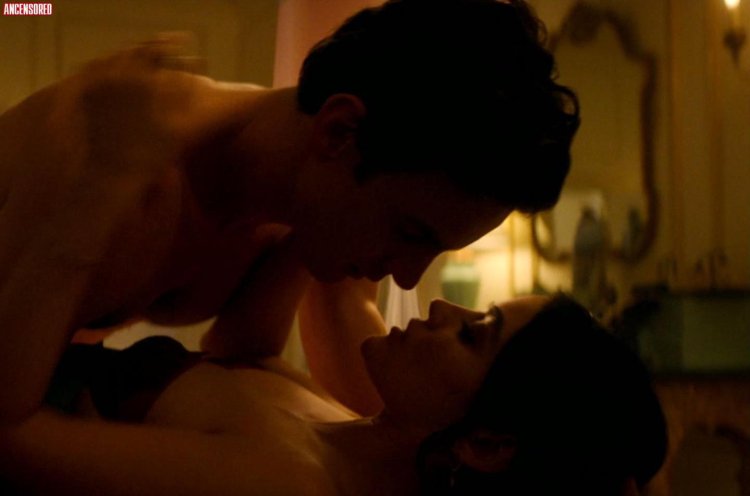 Эротические фото певицы Светы