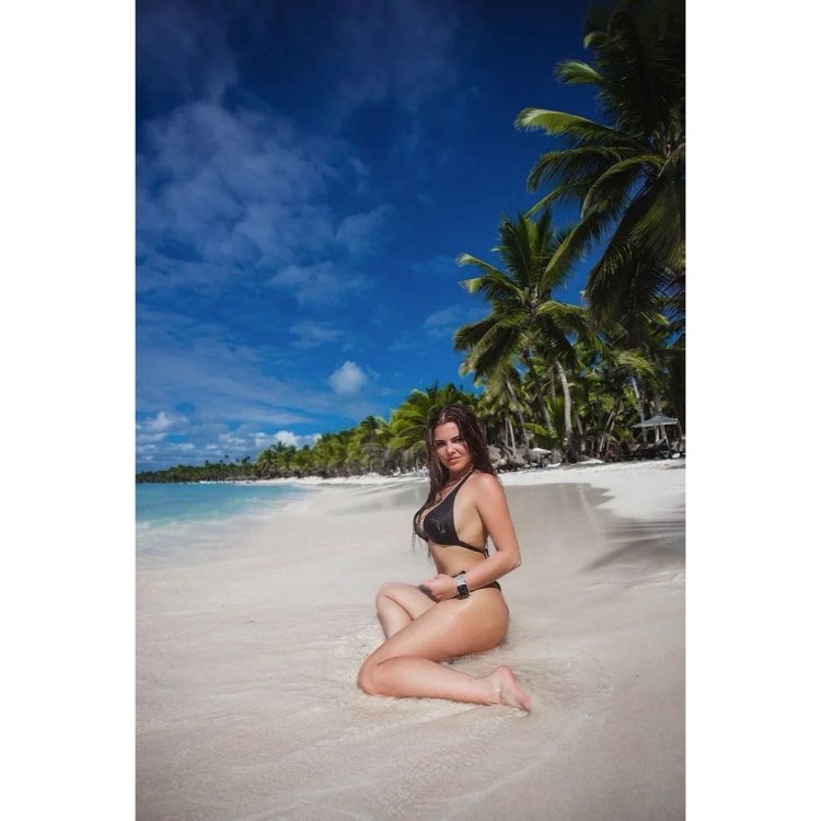 Таюрская Софья Catsuit