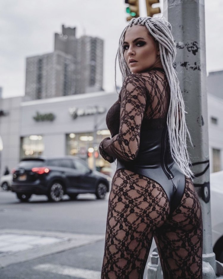 Софья Таюрская горячие