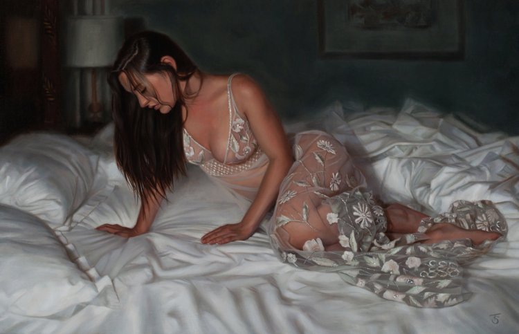 Тина Кунаки в Нижнем белье