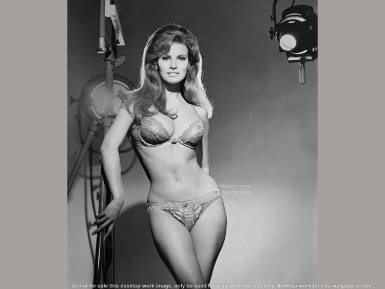 Лэйни казан заглатывает