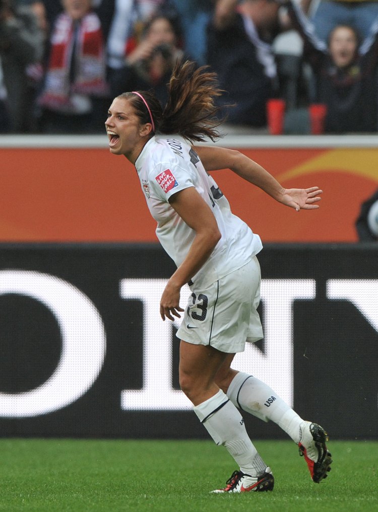 Алекс морган