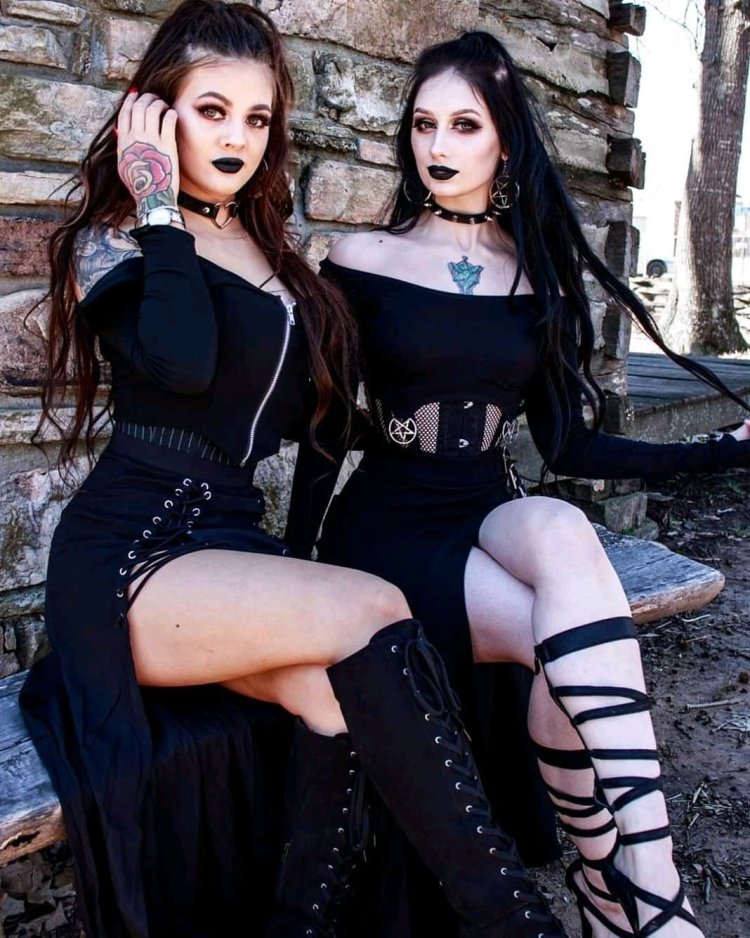 Готесса Диана Амбалова