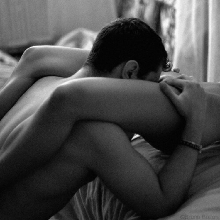 Поцелуй попы