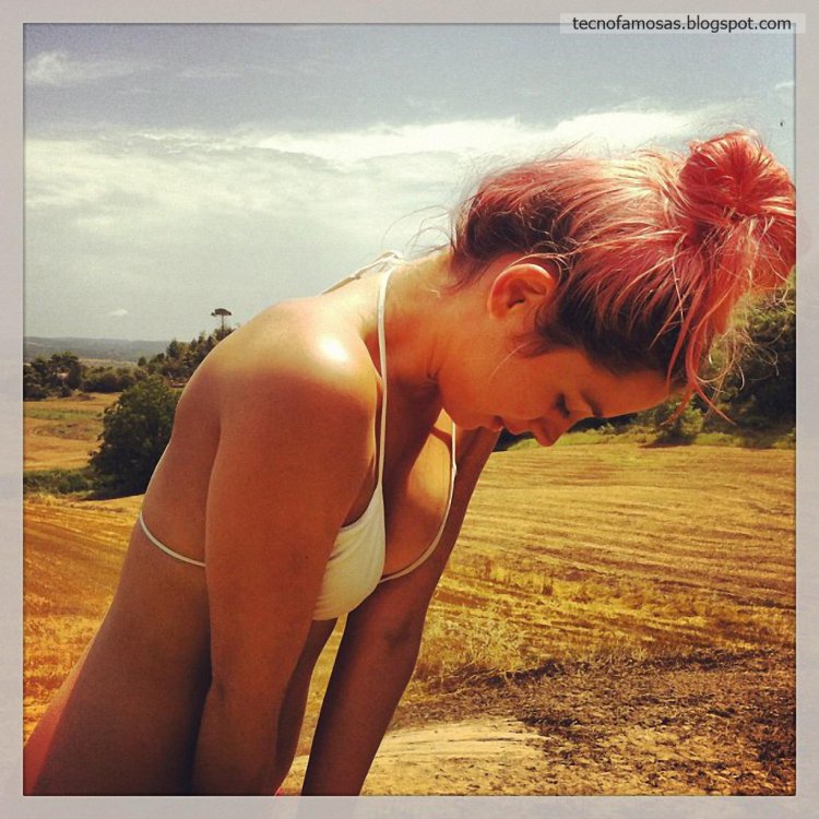 Ана де Армас Estee Lauder