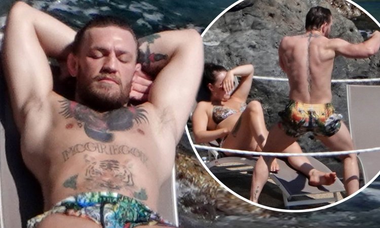 Конор МАКГРЕГОР голый