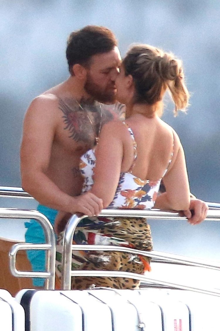 Ди Девлин жена Коннора