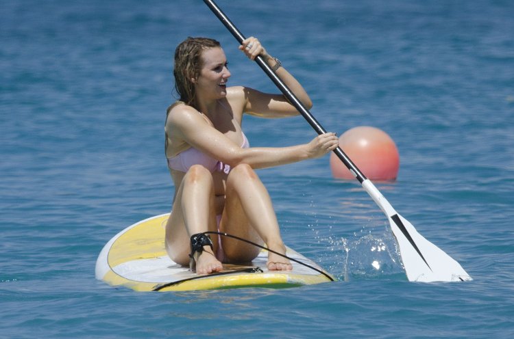 Ребекка Луиза Фергюсон сундстрём ню