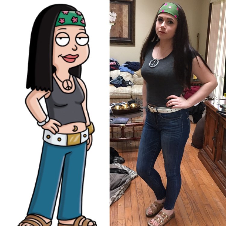 Hayley Smith Cosplay