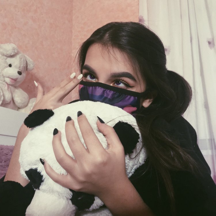 Tenderlybae в юбке