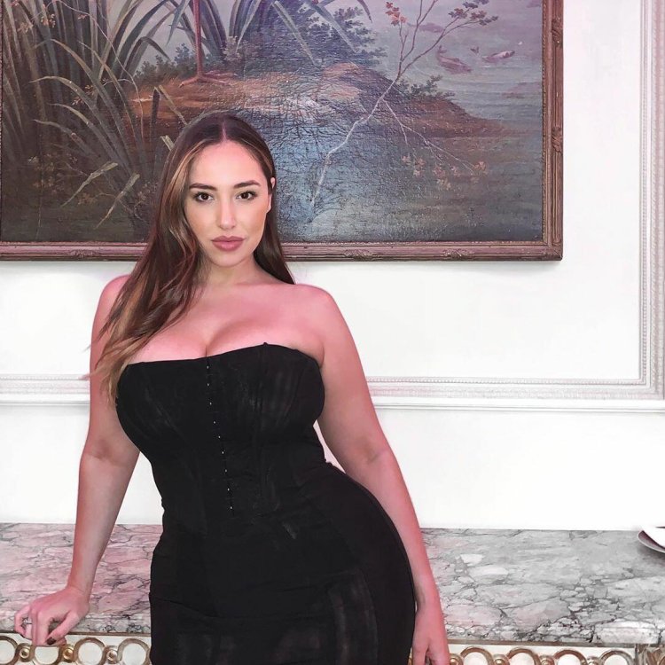 Джада Стивенса анал с негром