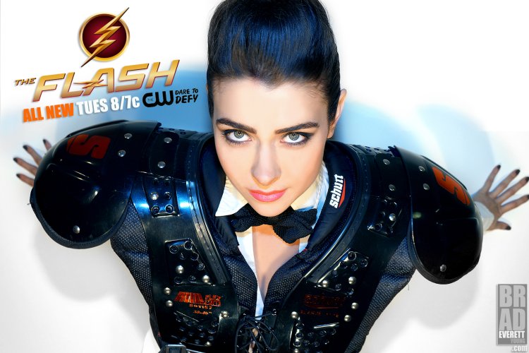 Эллисон пейдж нист фото в облегающем платье