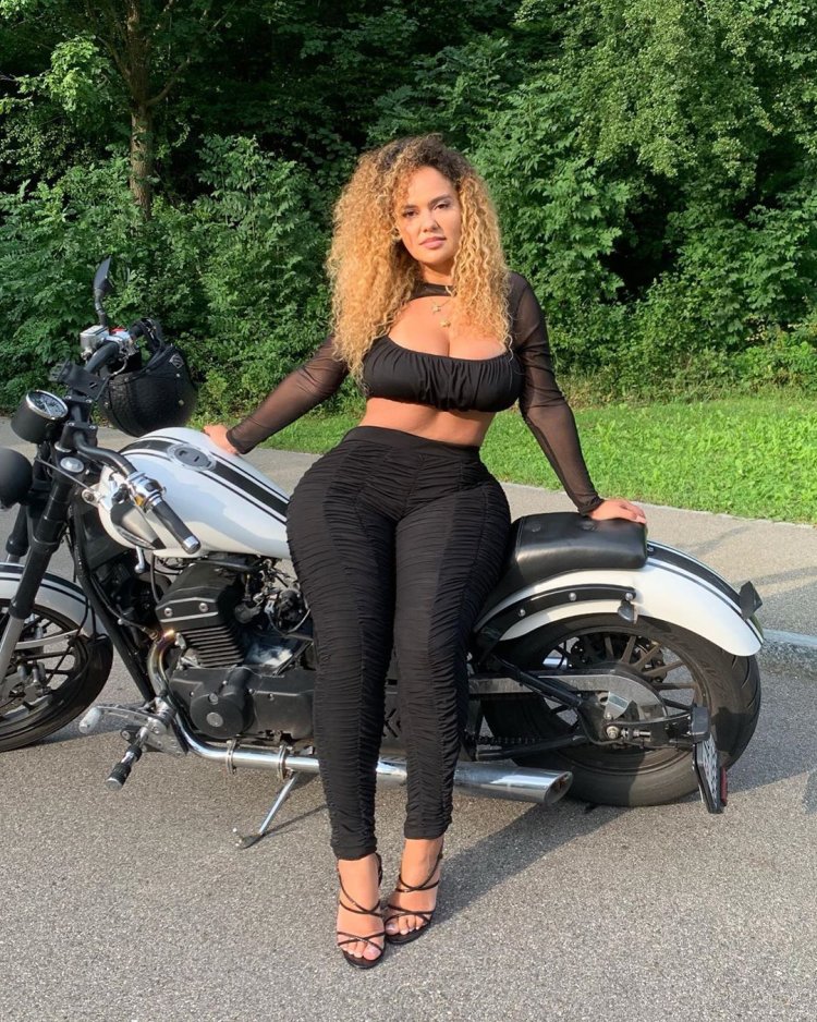 Alexandra Neldel 1999