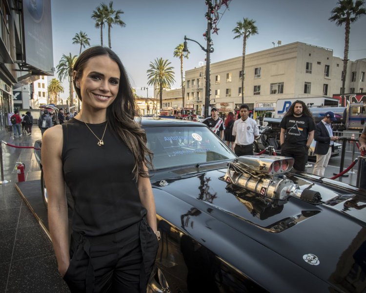 Миа Торетто купальник