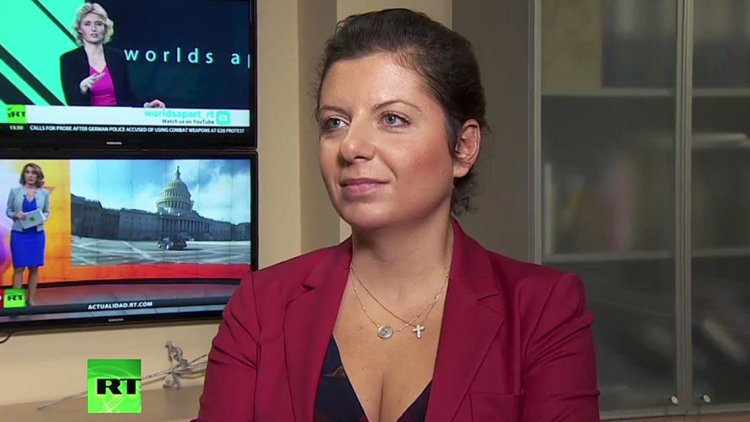 Интимные снимки учительницы